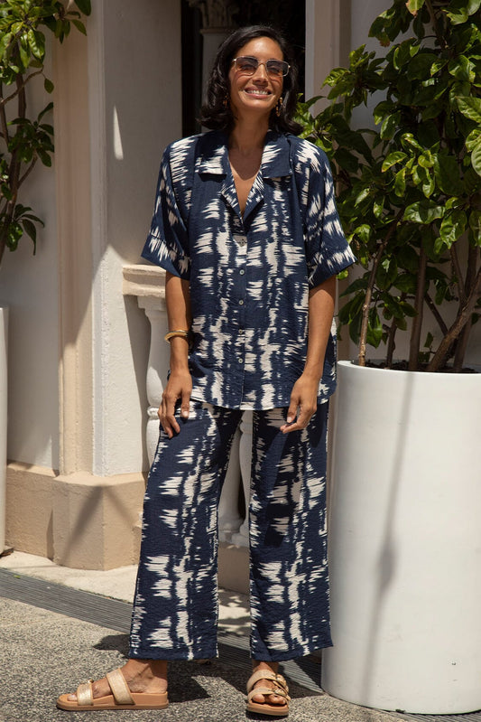 Campania Straight Leg Pants in Navy