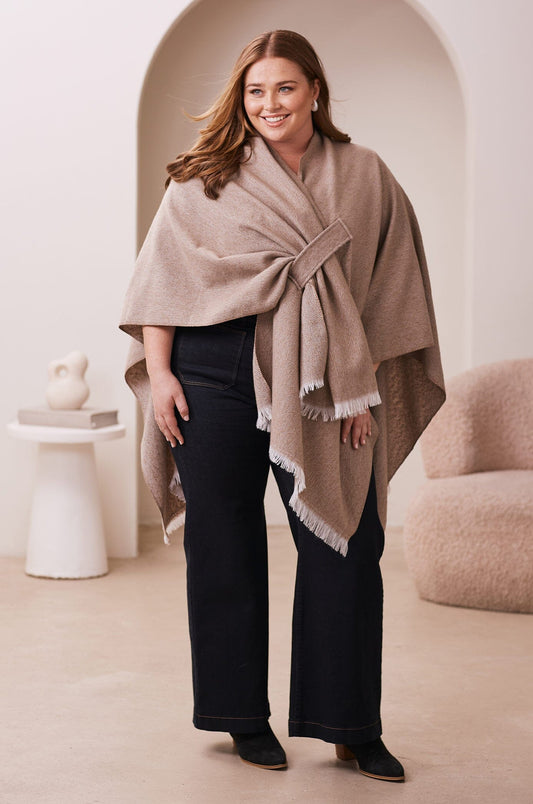 Silvia Cape Mocha