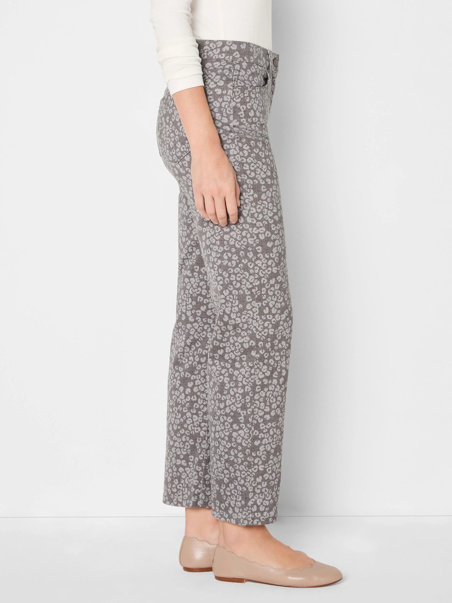 Leopard Print Recess Straight Ankle Jeans