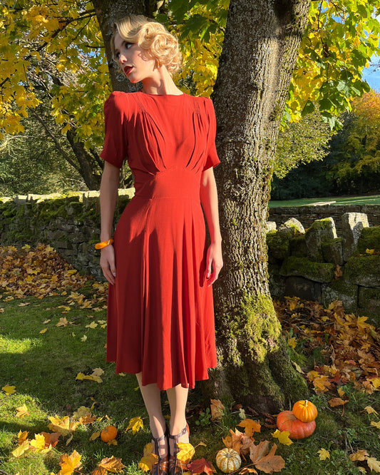 1940s 'Girl Friday' Tea Dress - Rust